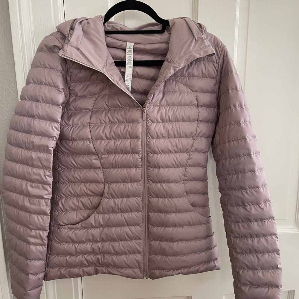 PACK IT DOWN LULU LEMON LIMITED EDITION JACKET